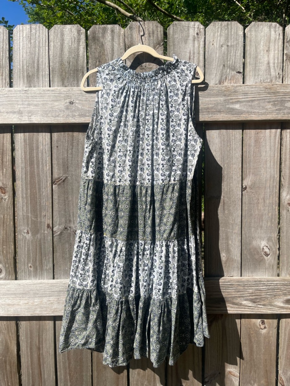 Chelsea & Theodore Olive and White Tiered Floral Midi Dress - Picture 8 of 12